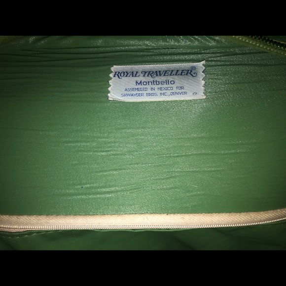 Antique Royal traveler bag by montbello - Picture 4 of 4